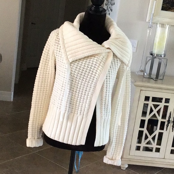 Theory Sweaters - Theory textured sweater, one snap close on top, ivory, size small